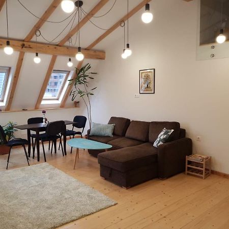 Apartament Leisure Apartmens Braszów Zewnętrze zdjęcie