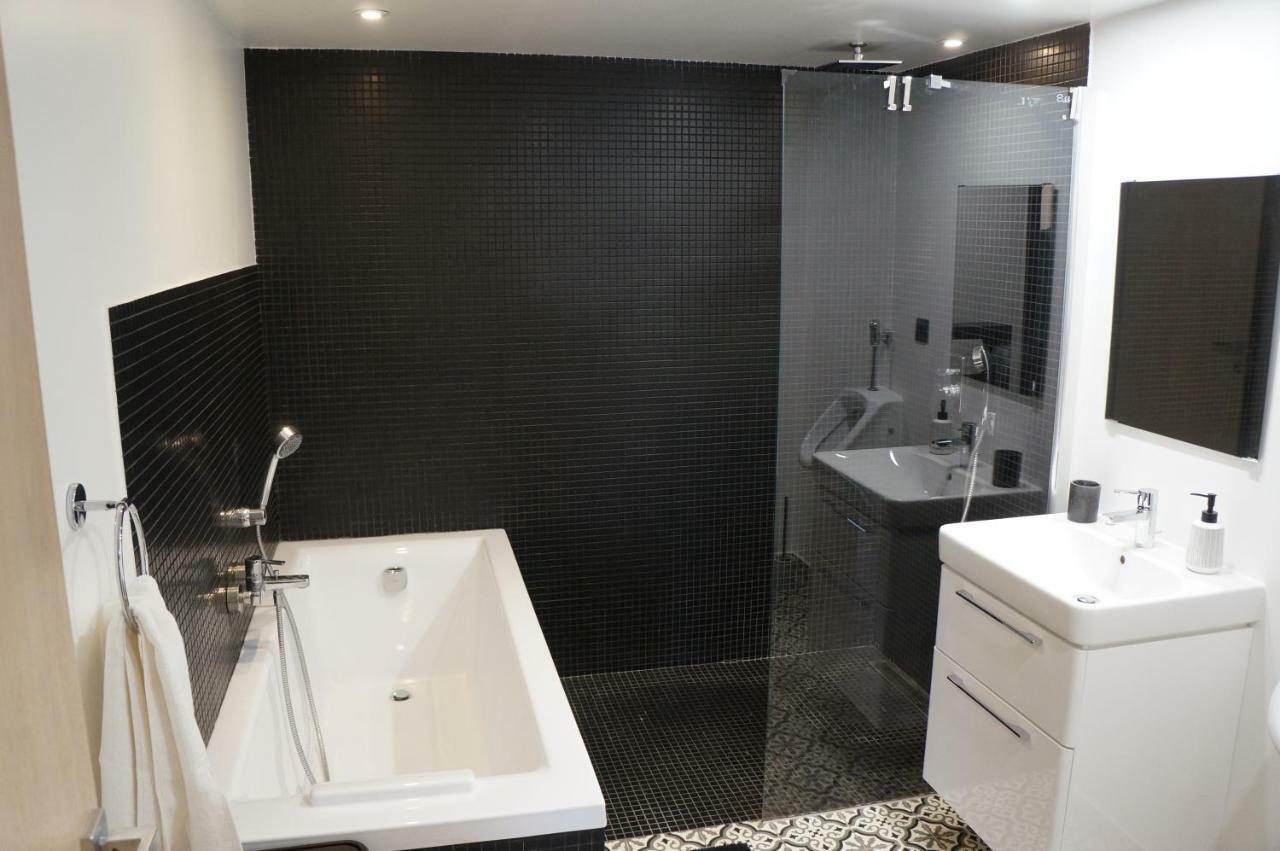 Apartament Leisure Apartmens Braszów Zewnętrze zdjęcie