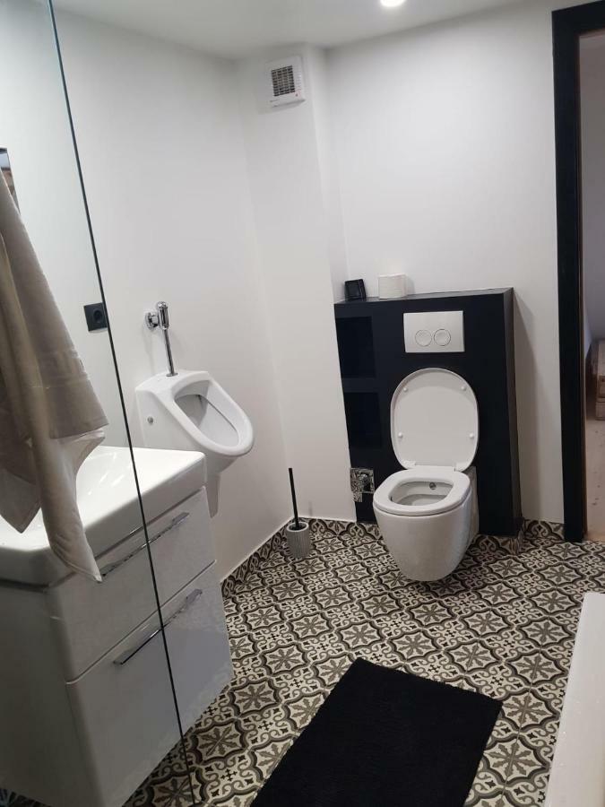 Apartament Leisure Apartmens Braszów Zewnętrze zdjęcie